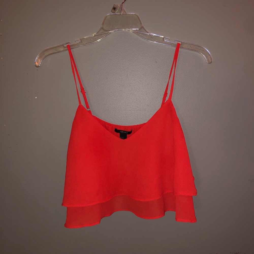 Fun and flirty summer crop top
